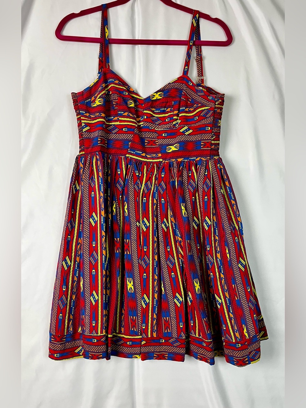 Amanda Uprichard 100% silk Red Tribal Aztec Print Dress size small